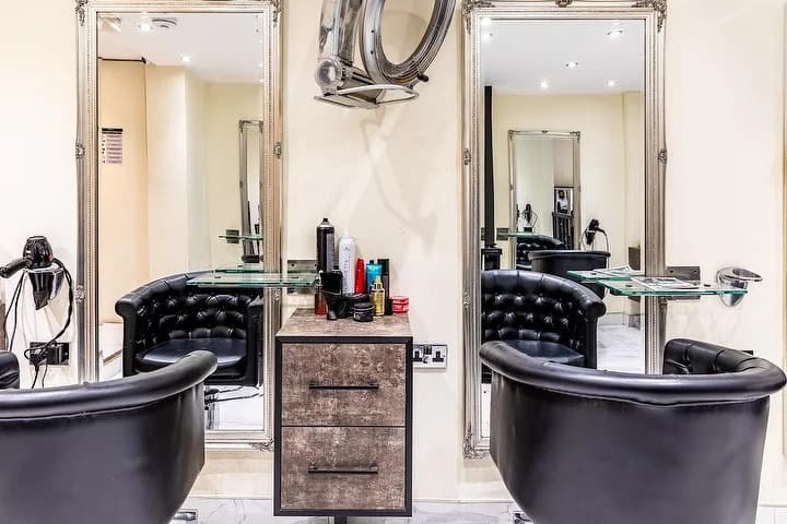 Styling stations